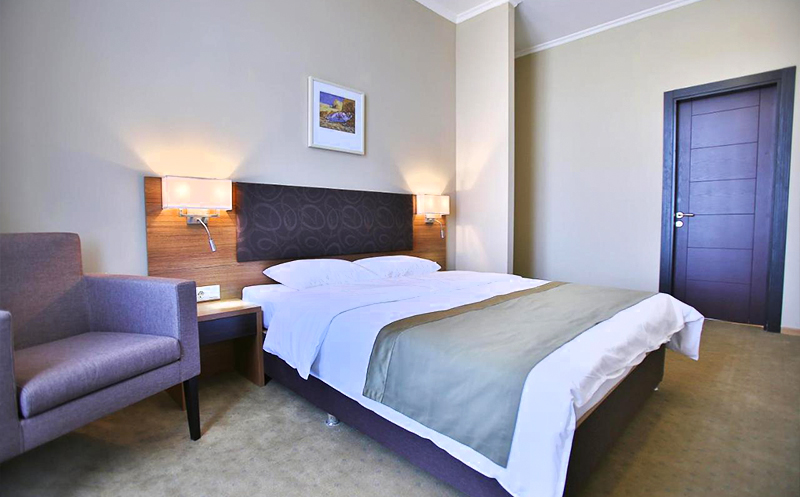 შექმენი დაუვიწყარი მოგონებები მეგობრებთან ერთად წყალტუბო პლაზაში image 1