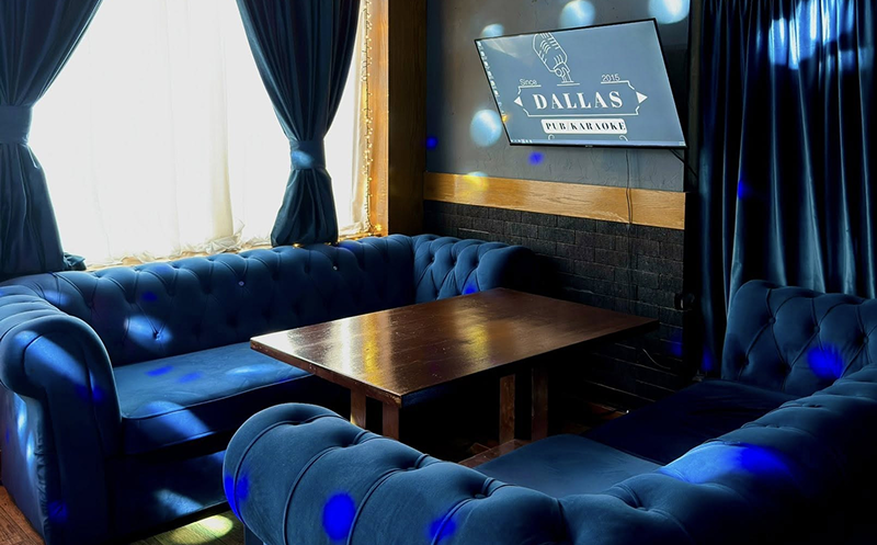 შექმენი დაუვიწყარი მოგონებები მეგობრეთან ერთად დალას პაბში 8