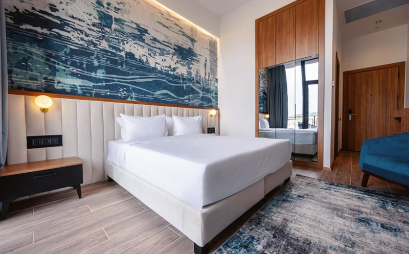 Relax, enjoy, and experience an unforgettable time with friends at Kass Diamond Resort. 0