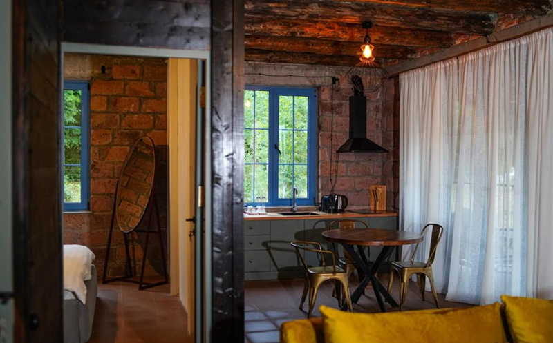 შექმენი დაუვიწყარი მოგონებები მეგობრებთან ერთად შატო ვარციხეში 10