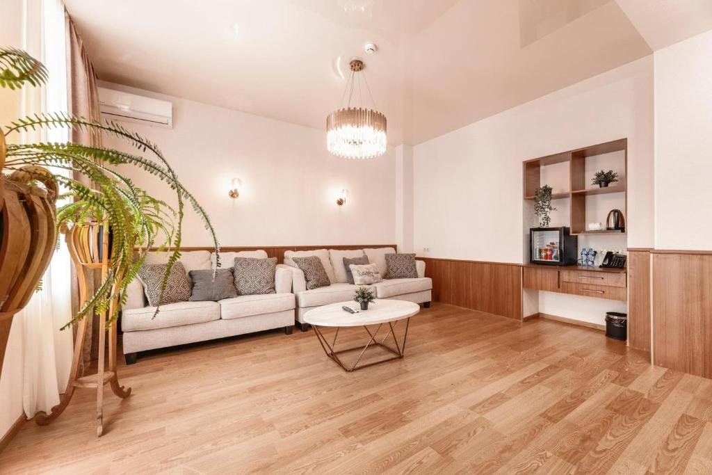 გაატარე დაუვიწყარი დრო სასტუმრო  პარკ ჰოტელ წყალტუბოში. image 2