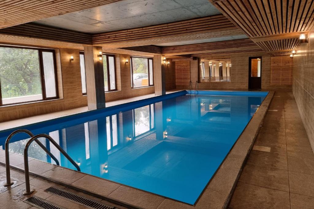 შეარჩიე შენთვის სასურველი შეთავაზება და ისამოვნე ზუზუმბო რეზორტი & სპაში image 15