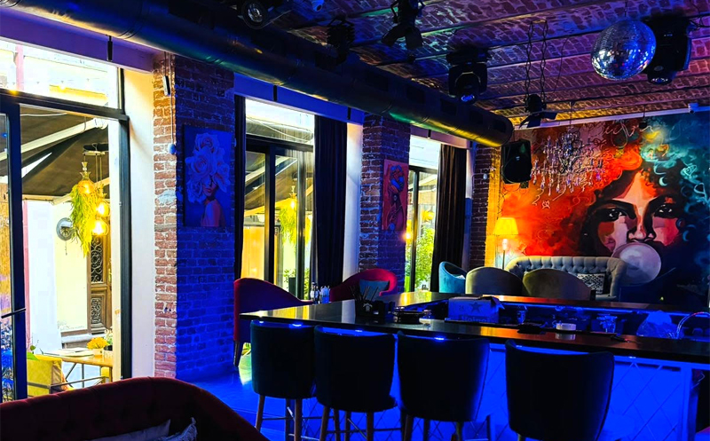 Taste dishes intended for 4-5 guests and spend a special time at Choice 2