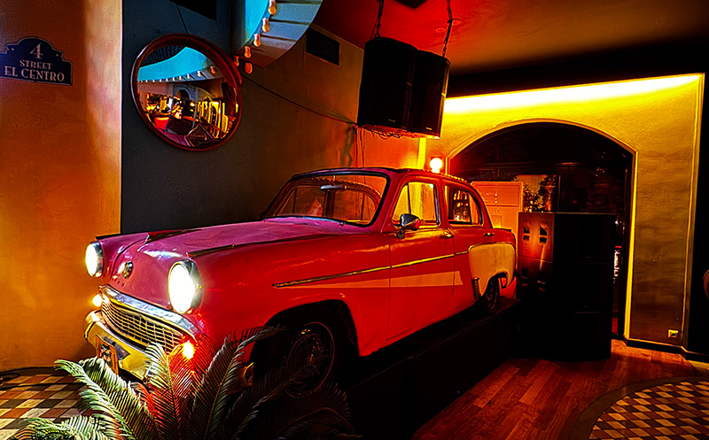 გაატარე დაუვიწყარი დრო  ელ ცენტროში image 2