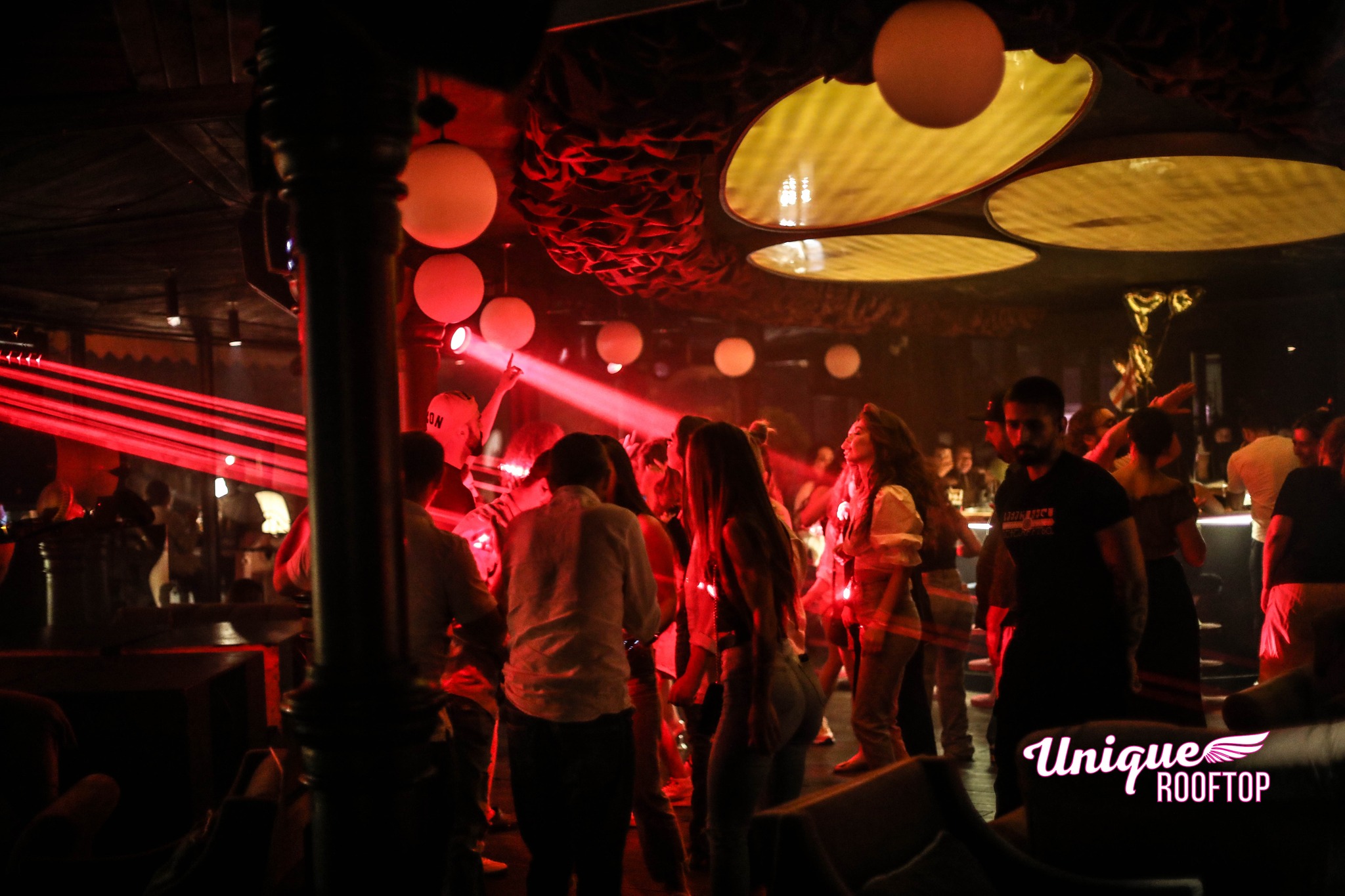 შექმენი დაუვიწყარი მოგონებები მეგობრებთან ერთად იუნიქ ტერასა & ლაუნჯში. image 3