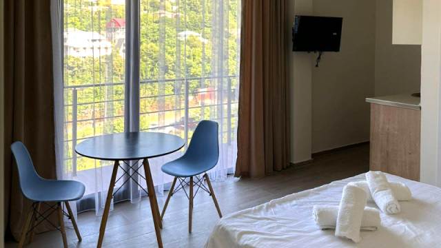 Take advantage of the discount on accommodation for 2, 3, and 4 guests at Villa Gonio Heart. image 22