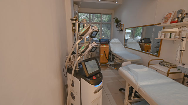 Avail a discount on Biorevitalization and superficial cleansing facial procedures at Misel beauty salon. image 6