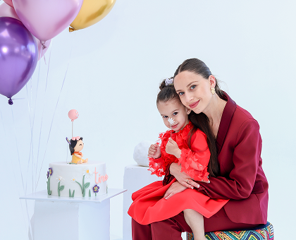 მოიწყე პროფესიონალური სტუდიური ფოტოგადაღება