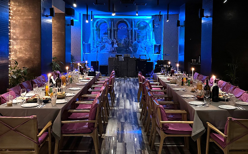 ისარგებლე ფასდაკლებით 15 სტუმარზე გათვლილ 2 სახის მენიუზე თეორია დაინინგისგან. image 12