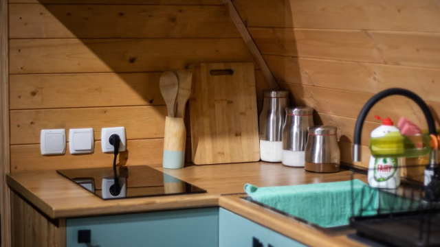 Take advantage of the discount on cottage accommodation at Bulachauri House in the Forest. image 7