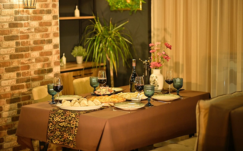 გაატარე დაუვიწყარი დრო ამბრაში. 15