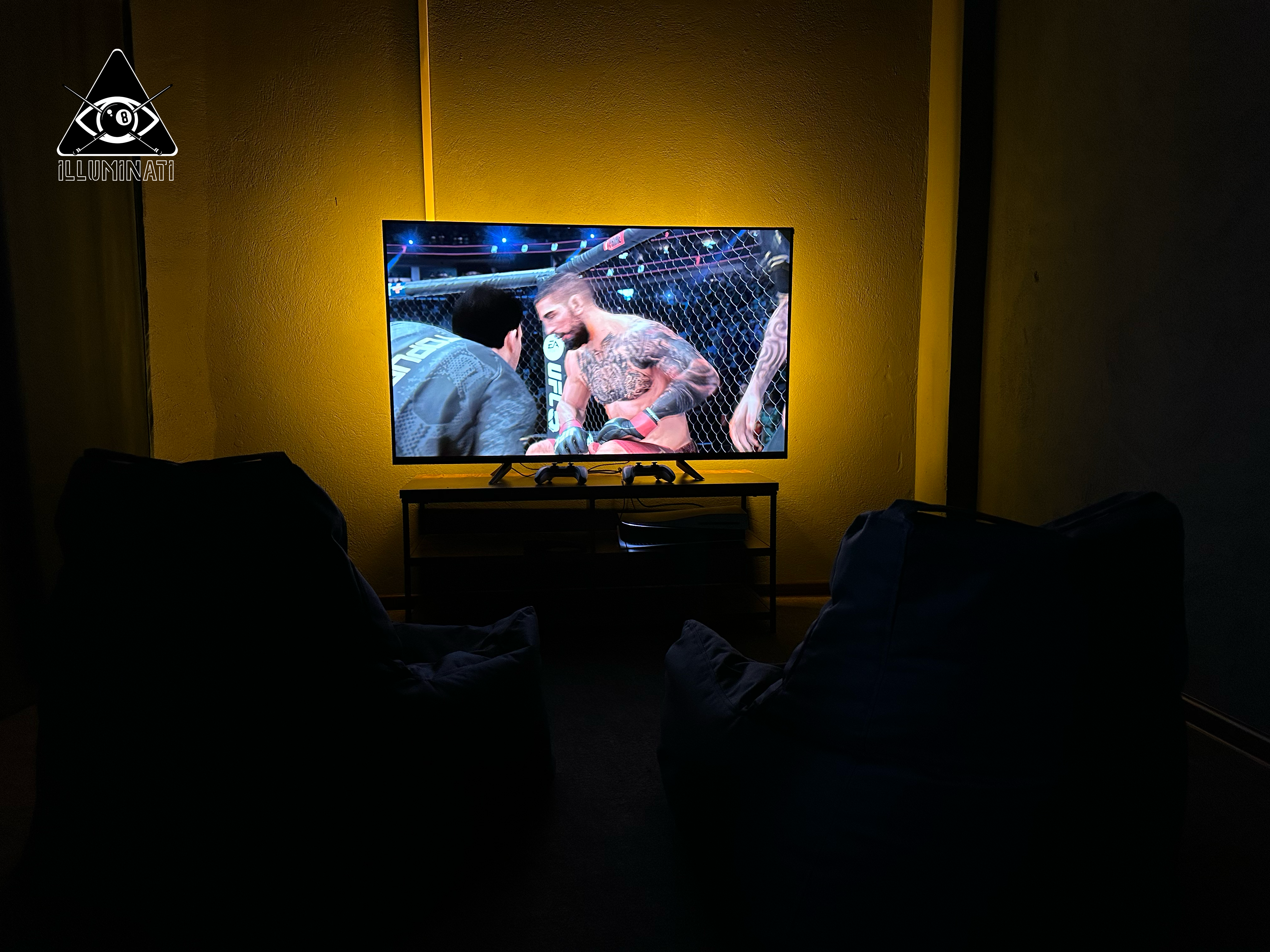 გაატარე დაუვიწყარი დრო მეგობრებთან ერთად ილუმინატში. image 5