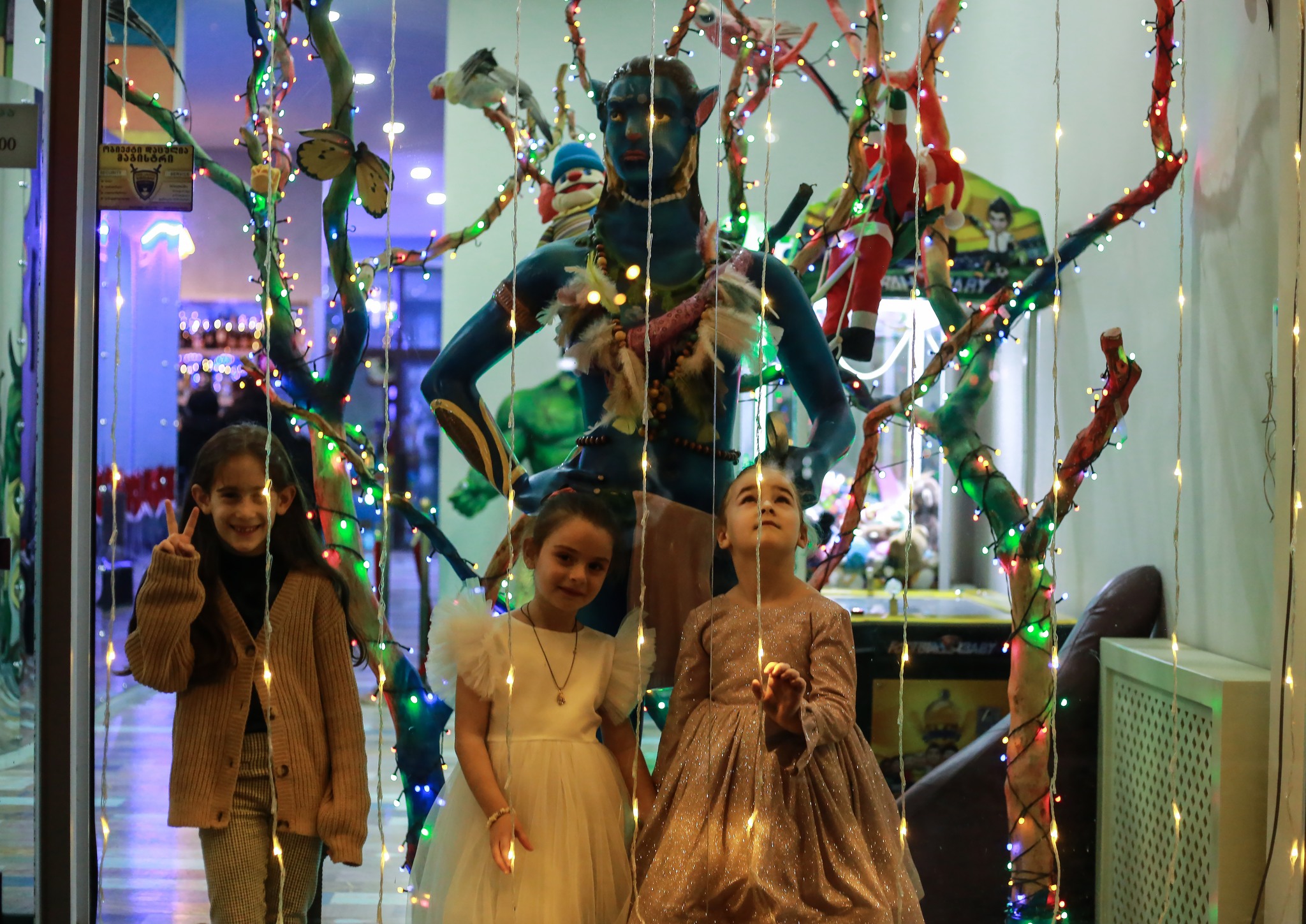 მიიღე განსაკუთრებული პირობები დაბადების დღის პროგრამაზე ან საახალწლო კარნავალზე უმპა-ლუმპაში image 9