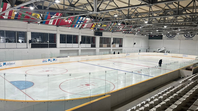 ისარგებლეთ ფასდაკლებით საქართველოში ერთადერთ ყინულის მოედნზე 2 საათით სრიალზე ლიდერსპორტ არენასგან image 0