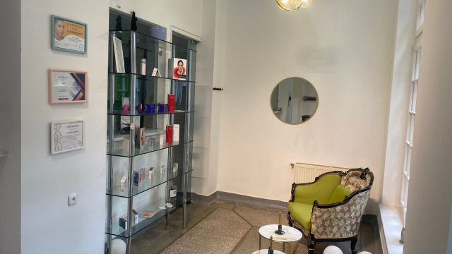 Take advantage of discounts on facial and hair mesotherapy at Refine Beauty. image 3