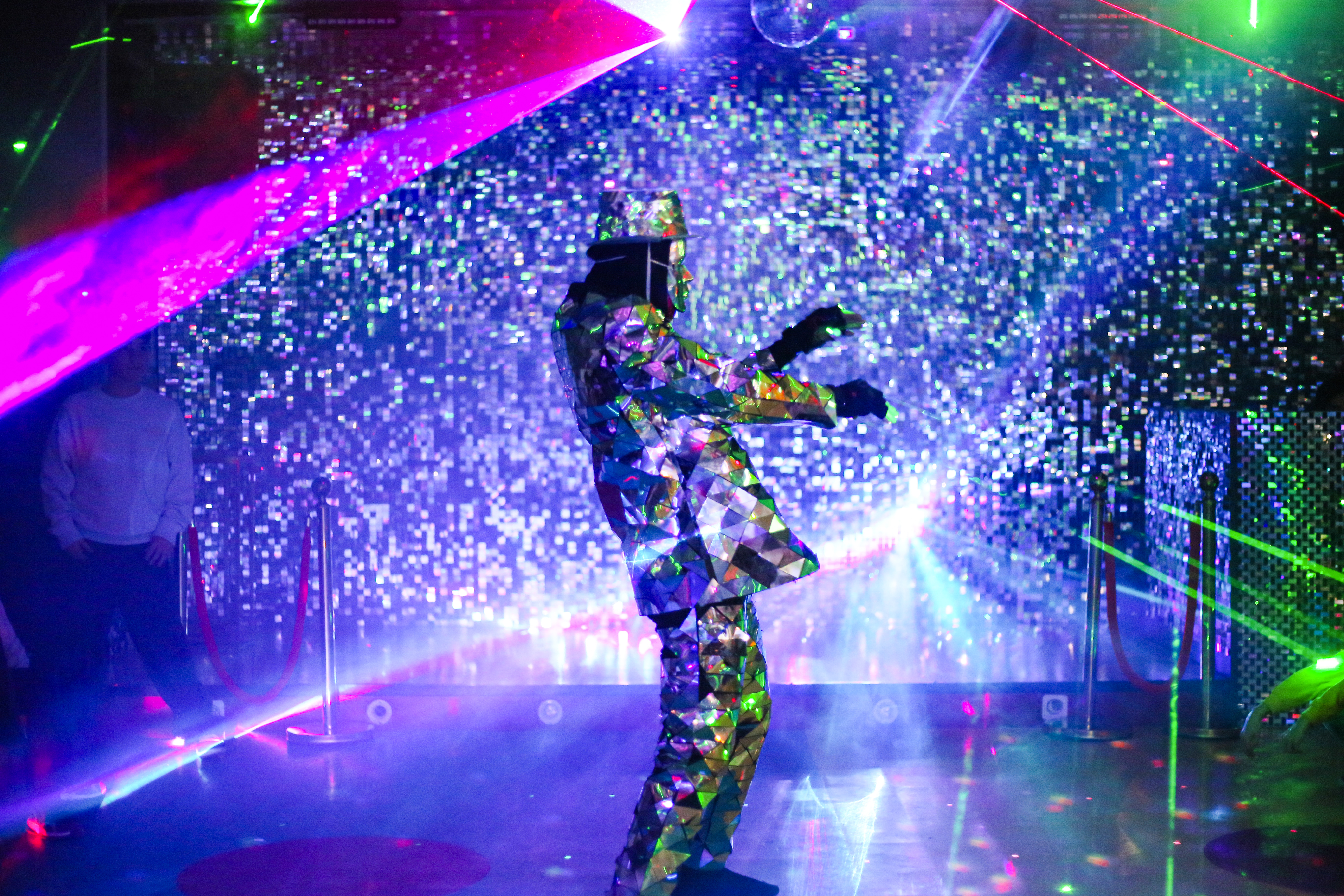 მიიღე სპეციალური შეთავაზება და გაერთე მეგობრებთან ერთად image 9