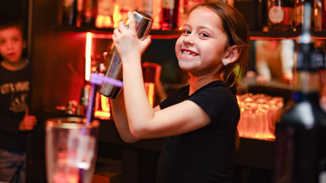 ისარგებლე ფასდაკლებით 10, 15, 20, 25, 30 მოზარდზე გათვლილ წვეულებაზე გროუნაფი | GrownUp -სგან. image 11