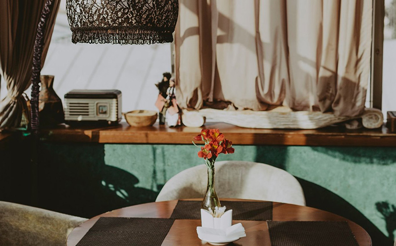 გაატარე დაუვიწყარი დრო მეგობრებთან ერთად პიანო ბარში image 5