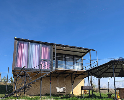 დუშეთი - კოტეჯი 2-5 ადამინაზე