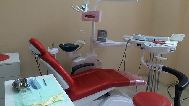 3 ლარად, 70%-იანი ფასდაკლების Swooper Code-ი კბილების გაწმენდა-გაპრიალებაზე სკალერის აპარატით «AG Laserdent-ისგან» image 5