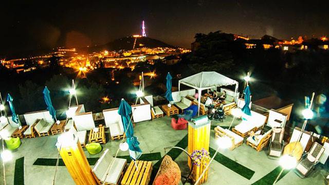 3 ლარად, 50%-იანი ფასდაკლების Swooper Code-ი დესერტის მენიუზე 2 პერსონაზე «ტერასა ავლაბარში» image 1