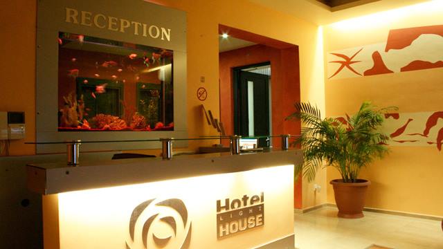 45%-მდე ფასდაკლების Swooper Code-ი, იქირავეთ ორადგილიანი სასურველი ნომერი ბათუმის სასტუმროში «Light House» image 16