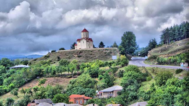 5 ლარად, 44%-იანი ფასდაკლების ვაუჩერი, იქირავეთ 5 სტუმარზე გათვლილი კოტეჯი სურამში image 13