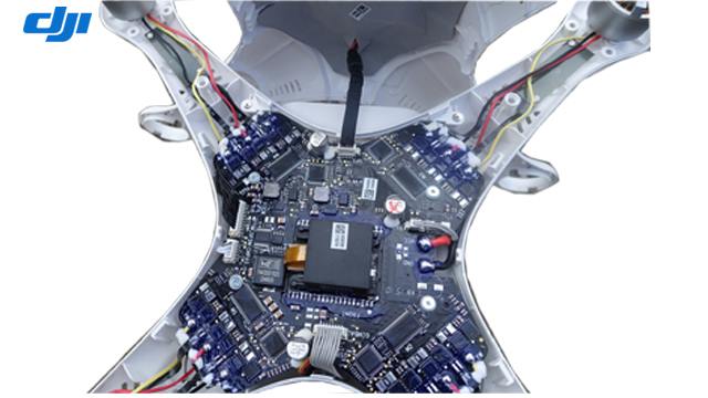 დრონი DJI PHANTOM 3 4K - 1 წლიანი გარანტიით image 5