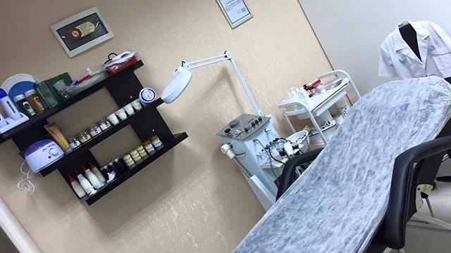 2 ლარად, 41%-იანი ფასდაკლების Swooper Code-ი ყურის გახვრეტაზე სილამაზის სალონში «ბელადონა» image 2