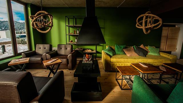 10 ლარად, 46%-იანი ფასდაკლების Swooper Code-ი 2 ადგილიან ნომერზე 1 დღე-ღამე, Best Western Plus Bakuriani-ის სასტუმროში image 2