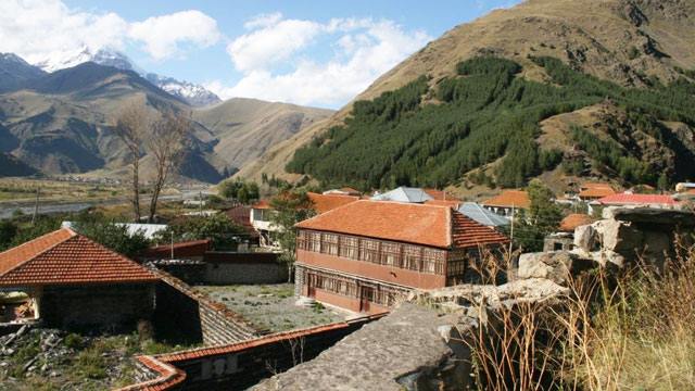 2 ლარად, 57%-იანი ფასდაკლების Swooper Code-ი, 1 დღიანი ტური ყაზბეგში ტურისტული კომპანიისგან «23 Travel» image 3