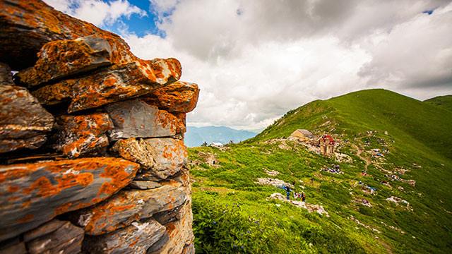 1 ლარად, 25%-იანი ფასდაკლების ვაუჩერი, 1 დღიანი ტური ლომისის სალოცავზე კომპანიისგან «Favorite Tours» image 2