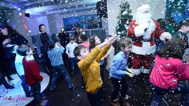 15 ლარად, 34%-იანი ფასდაკლების ვაუჩერი, საახალწლო პროგრამა 21 ბავშვზე + ტორტის გაჭრის ცერემონიალი კლუბში «SHOWTIME» image 2