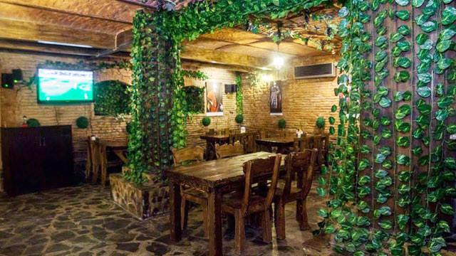 4 ლარად, 44%-იანი ფასდაკლების Swooper Code-ი, კურდღლის მენიუ და ლუდი 4 პერსონაზე რესტორანში «მეტეხი» image 5