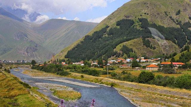 3 ლარად, 51%-იანი ფასდაკლების ვაუჩერი 1 დღიან ტურზე  ჯუთაში კომპანიისგან «ვიმოგზაუროთ ერთად» image 0