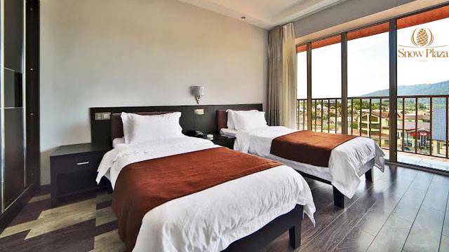 10 ლარად, 35%-იანი ფასდაკლების Swooper Code-ი სასურველი ნომრის დაქირავებაზე კვებით ბაკურიანის სასტუმროში «Snow Plaza» image 0