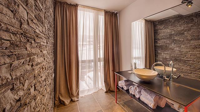 10 ლარად, 46%-იანი ფასდაკლების Swooper Code-ი 2 ადგილიან ნომერზე 1 დღე-ღამე, Best Western Plus Bakuriani-ის სასტუმროში image 11