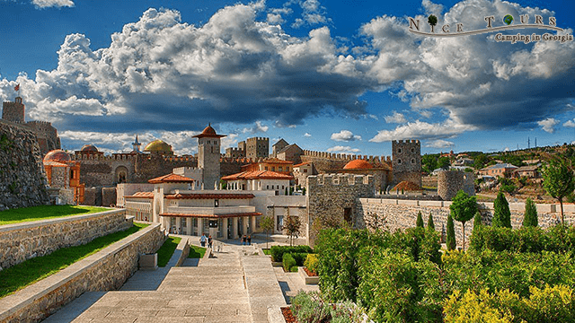 2 ლარად, 52%-იანი ფასდაკლების Swooper Code-ი 1 დღიან ტურზე ვარძია, რაბათი, საფარა კომპანიისგან «Nice Tours» image 0